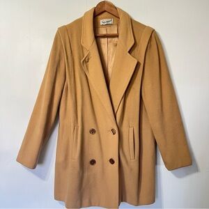 Vintage 70’s 80’s Retro Chic Double Breasted V-Neck Structured Coat Camel USA L